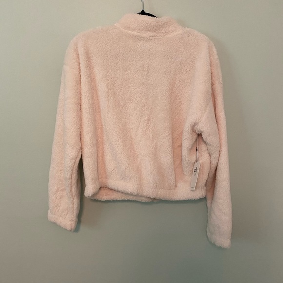 NWT cropped white fleece jacket - Picture 2 of 5